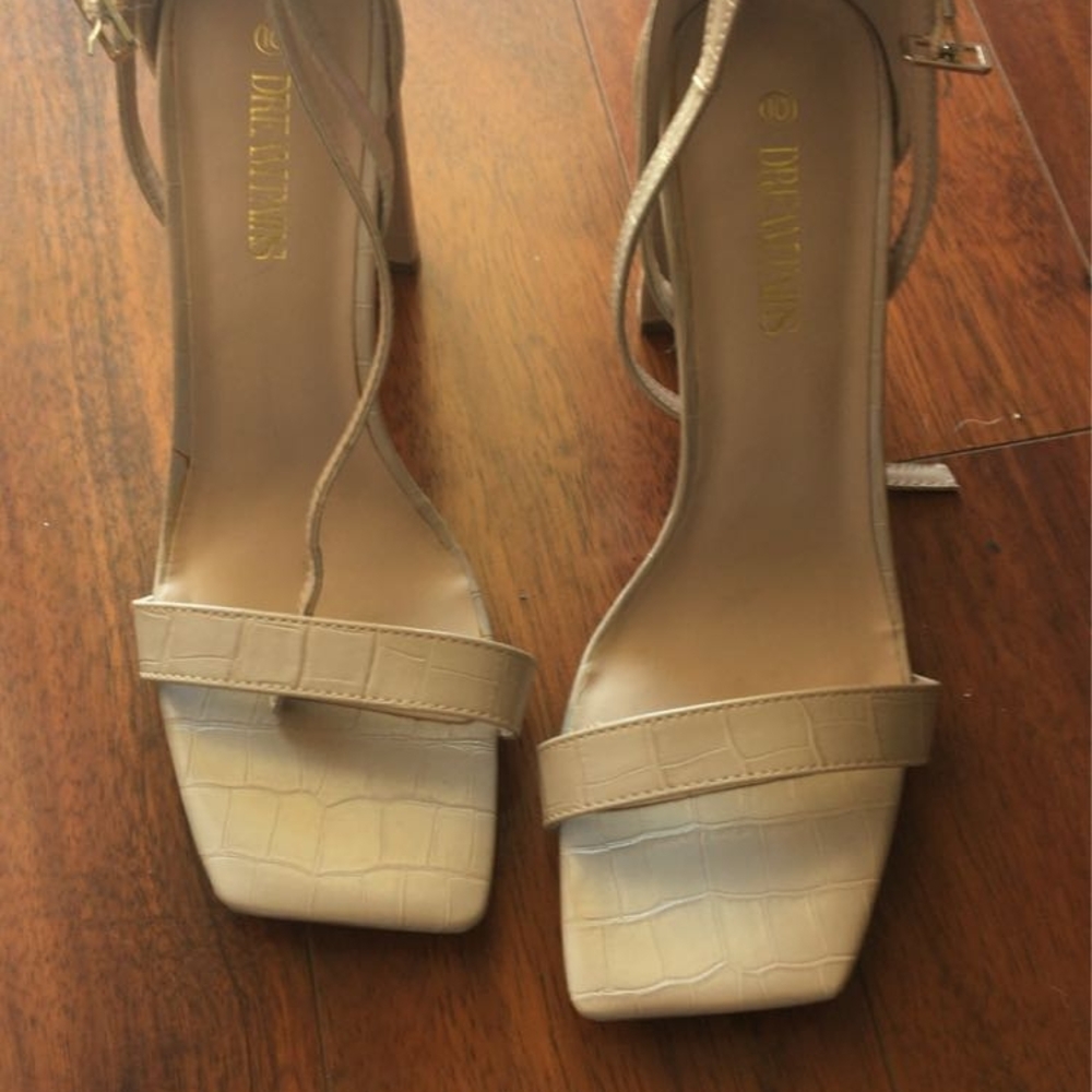 Dream Pairs Cream Strappy Heels